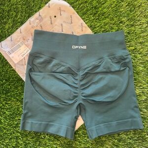Dfyne impact shorts 4.5" pine extra small